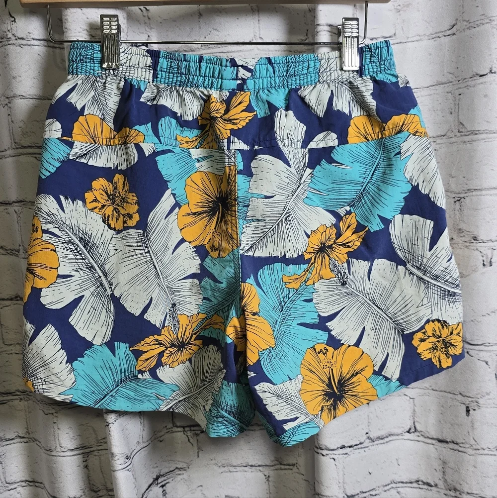 Patagonia Women's Floral Shorts‎ Size XS